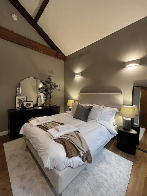 Cosy 2 Bedroom Apartment Todmorden Exterior foto